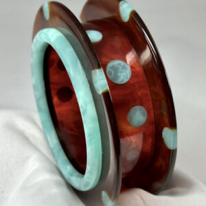 AP3 rootbeer & aqua blue Saturn bakelite bangle